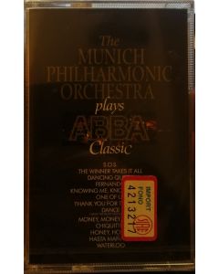 Plays ABBA Classic