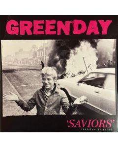 Saviors (Édition De Luxe)