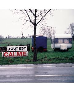 (Tout Est Calme)