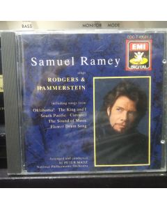 Sings Rodgers & Hammerstein